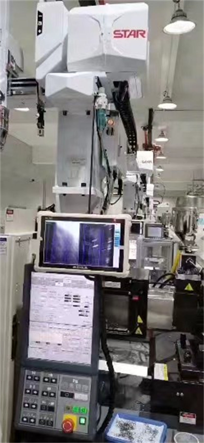 usdt九游会老哥俱乐部视觉智能模具保护器安装现场 (6)